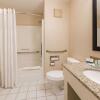 Отель Quality Inn & Suites, фото 31