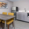 Отель Hampton Inn & Suites Kansas City-Country Club Plaza, фото 31