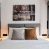 Отель UPSTREET Modern Minimalist 3BD Apt-Hilton, фото 7