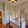Отель Elegant Brick 2 BR in downtown Savannah, фото 6