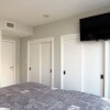Отель 11th Heaven Contemporary Condo Heart of Downtown, фото 4