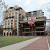 Отель Historic Recently Upgraded Apartment In The Pearl, фото 10