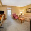 Отель Holiday Inn Express & Suites Bloomington, an IHG Hotel, фото 10