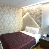 Отель Romance Motel, фото 1