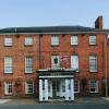 Отель Wynnstay Hotel, Oswestry, Shropshire в Освестри