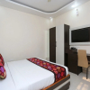 Отель OYO 14854 VMS Royal Inn, фото 6