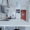 Отель Newly Renovated Apartment: 6th District, фото 2