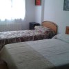Отель Apartment With 2 Bedrooms in Logroño, фото 4