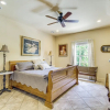 Отель Eclectic Mandeville Home: Walk to Lakefront Park, фото 4