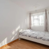 Отель Well Connected Cosy 2 Bedroom Home, фото 3