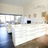 Отель Whitesbeach Guesthouse, фото 11