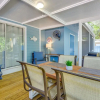 Отель Charming Vacation Rental: Close to Downtown!, фото 23