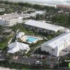 Отель Holiday Inn Express North Palm Beach-Oceanview, an IHG Hotel на пляже Джуно