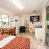 Отель Cypress Pines Studio Villas, фото 1