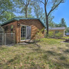 Отель Charming Houghton Lake Cottage w/ Backyard!, фото 16