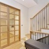 Отель Charming 3-bed House in London, фото 6