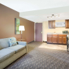 Отель Howard Johnson Inn & Suites Miramichi, фото 7