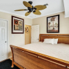 Отель Siesta Key Resort Home Just Steps To The Beach! 6 Bedroom Estate by Redawning, фото 5