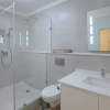 Отель Oppiesee Selfcatering Apartments, фото 16