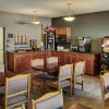 Отель Lakeview Inns & Suites - Fort Nelson, фото 25