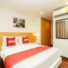 Отель OYO 225 Premier Place Hotel, фото 4