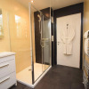 Отель Rosedene Highland House - Emperor Studio Apartment 3, фото 6