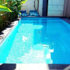 Отель RedDoorz At Kerobokan Seminyak 2, фото 9