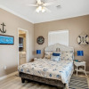 Отель Coastal Cajun Getaway On The Beach! 3 Bedroom Home by Redawning, фото 5