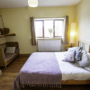 Отель The Lake House Retreat - 7 Bedroom Holiday Home - Sleeps 20 - Southgate, фото 5