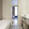 Отель JOIVY Exclusive 4BR home w/3 workspaces&garden in Baixa, фото 9