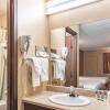 Отель Americas Best Value Inn & Suites St. Marys, фото 12