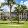 Отель Steve s Bonita Beach Club Condo, фото 1