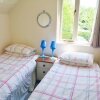 Отель Pet-friendly lakeside house on Spring Lake in the Cotswold Water Park, фото 1