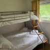 Отель 2 Bedroom Cabin Sleeps 5 Snowdonia North Wales, фото 18