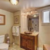 Отель High Point Chateau 4 Bedroom Home by RedAwning, фото 11