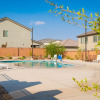 Отель Desert Living 5 Bedroom Home by Redawning, фото 33
