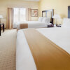Отель Holiday Inn Express N Suites Georgetown в Джорджтауне