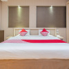 Отель Super OYO 663 Hotel Sejati, фото 5