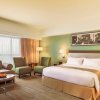 Отель Holiday Inn & Suites Makati, an IHG Hotel, фото 3