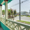 Отель Charming Galveston Cottage - 2 Blocks to Ocean!, фото 14