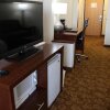 Отель Comfort Suites Kansas City - Liberty, фото 44