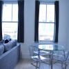 Отель Spacious 1 Bedroom Apartment in Clapham, фото 1