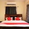 Отель UK Villa By OYO Rooms, фото 13