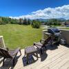 Отель F4 Warm Fairway Village Townhome mountain views and large lawn So much to do, фото 9
