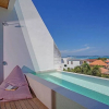 Отель Romantic Sea View Villa with 4 Bedrooms, фото 24