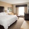 Отель Hampton Inn & Suites Alpharetta, фото 28