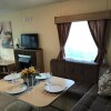 Отель Holiday Home Primero in Coghurst Holiday Park, фото 12