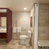 Отель Hilton Suites Phoenix, фото 8