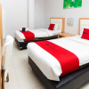 Отель RedDoorz Plus @ Idjen Boulevard Malang, фото 30