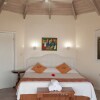 Отель Arawak Beach Inn, фото 4